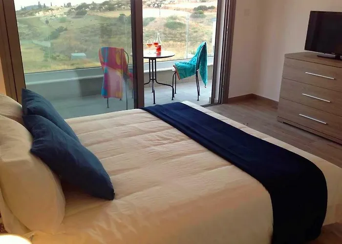 Menies Mediterranean Heights