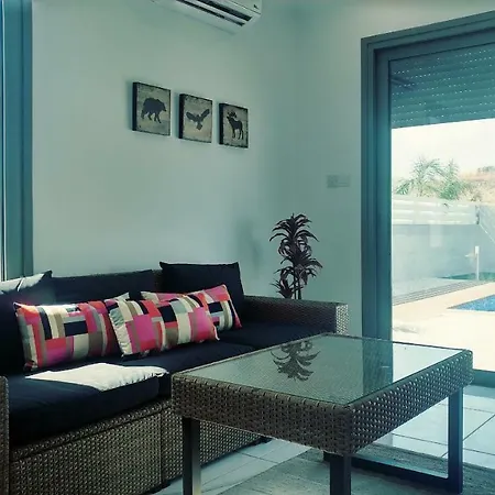 Menies Mediterranean Heights *