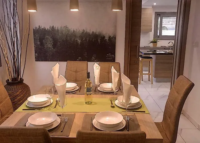 Vila Menies Mediterranean Heights *