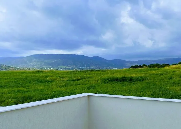 Menies Mediterranean Heights * Parekklisia