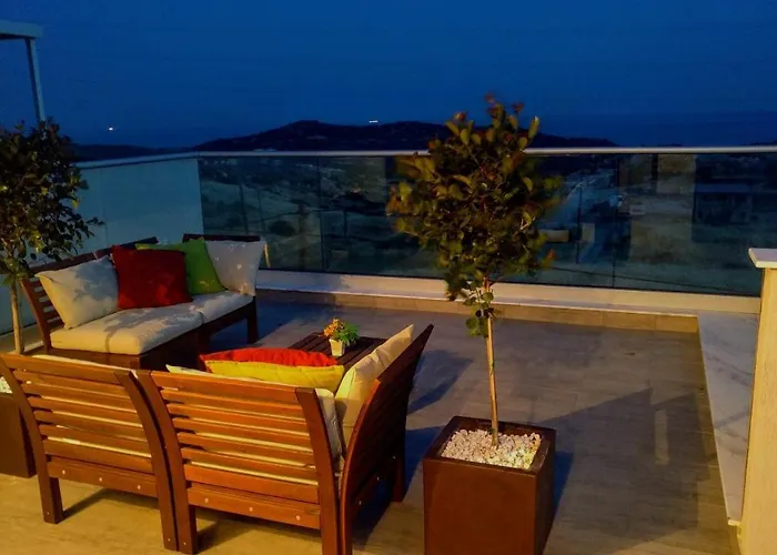 Vila Menies Mediterranean Heights